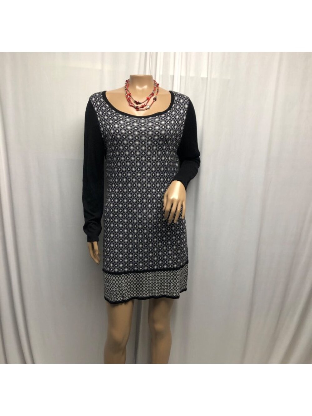 Notations Knit Dress Womens Size Medium Black Gray Geometric Long Sleeve Mini